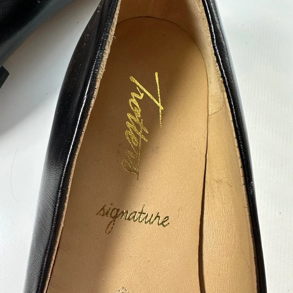 Trotters Black Leather Cap-Toe Ballet Flat Sz‎ 6.5N Classic Office Comfort